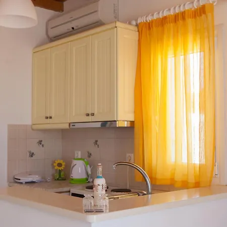 Ergina Summer Apartment Antiparos Town